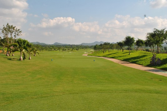 Trang An Golf & Resort